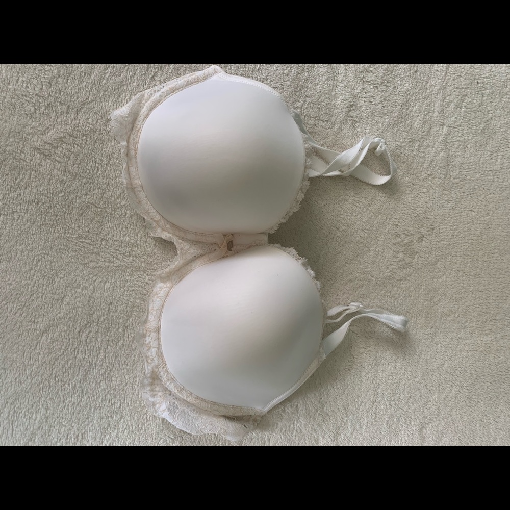 Victoria’s Secret Dream Angles 34DD